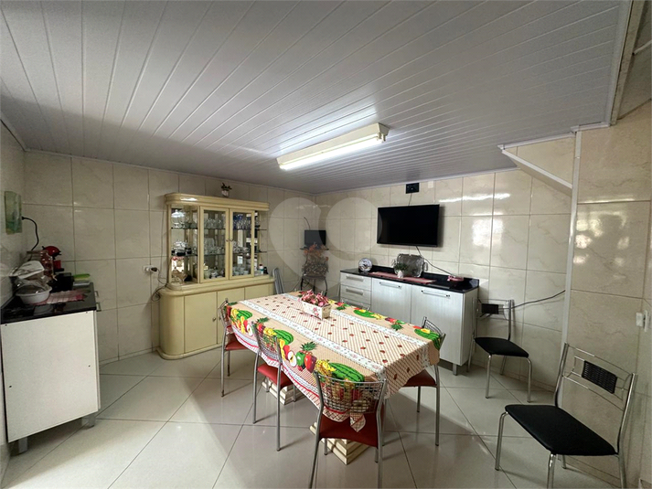 Foto REO1122390