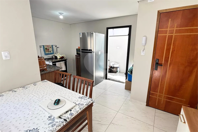 Foto REO1122401