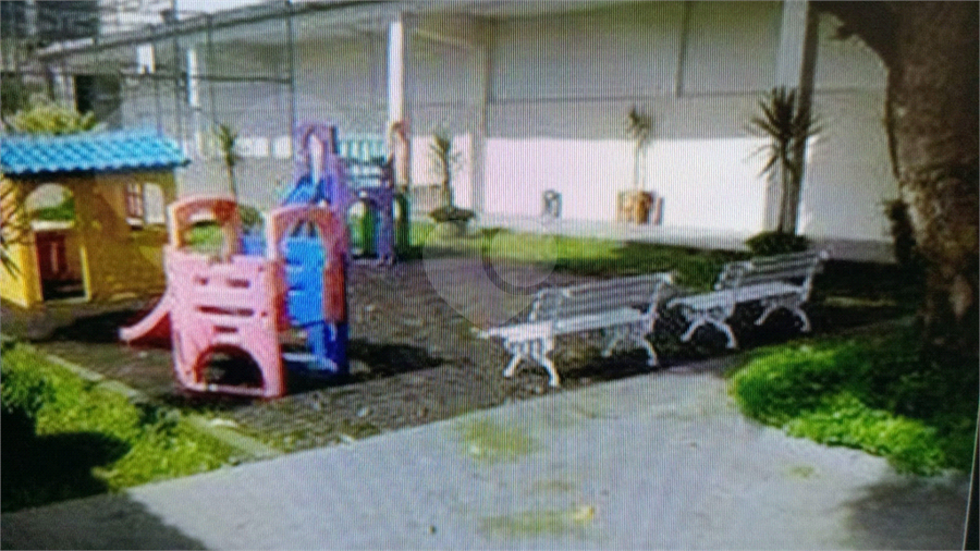 Foto REO1122441