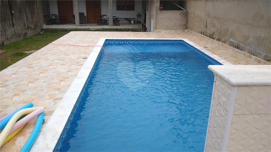 Foto REO1122451