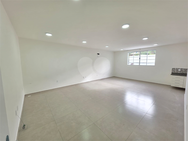 Foto REO1122452