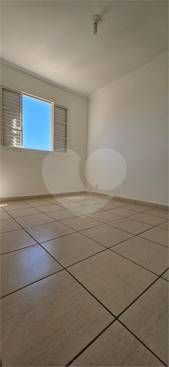 Foto REO1122454