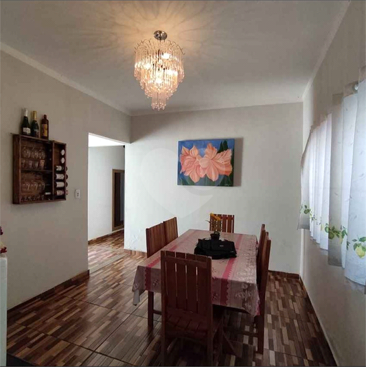 Foto REO1122466