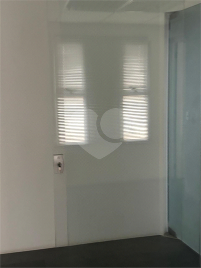 Foto REO1122467