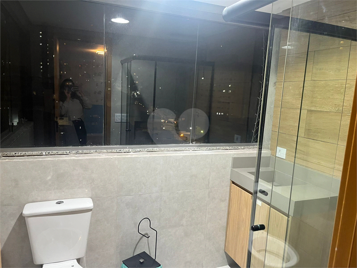 Foto REO1122476