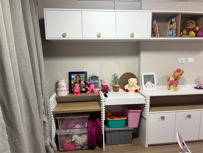 Foto REO1122476