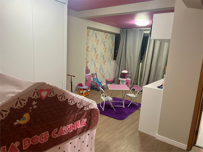 Foto REO1122476