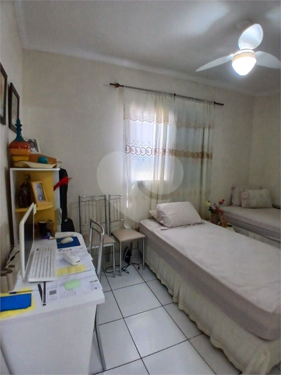 Foto REO1122486