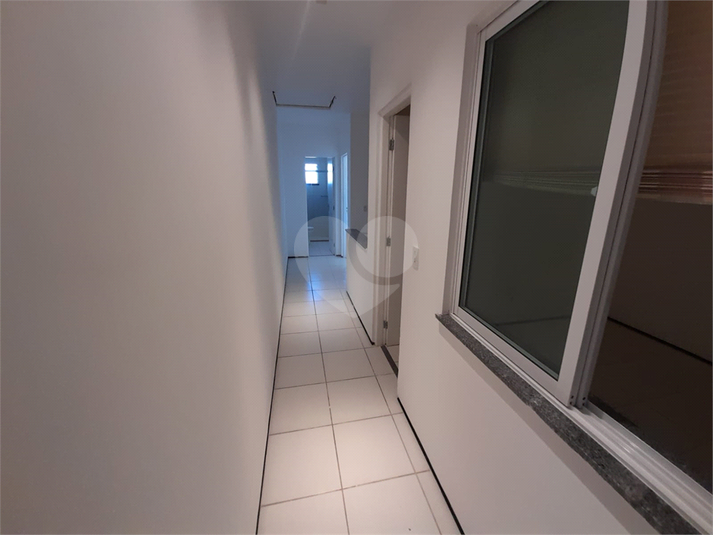 Foto REO1122487