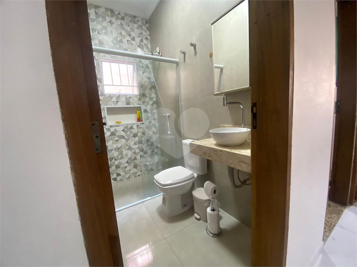Foto REO1122488