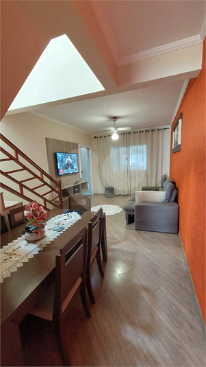 Foto REO1122505