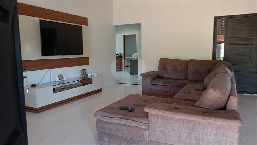 Foto REO1122525