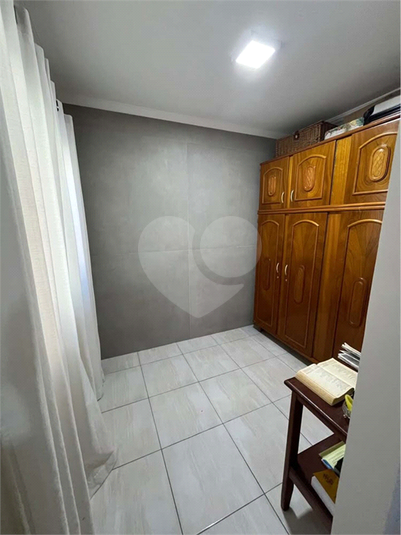 Foto REO1122527