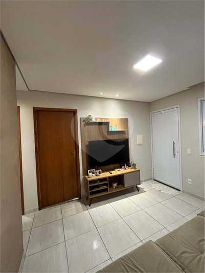 Foto REO1122527