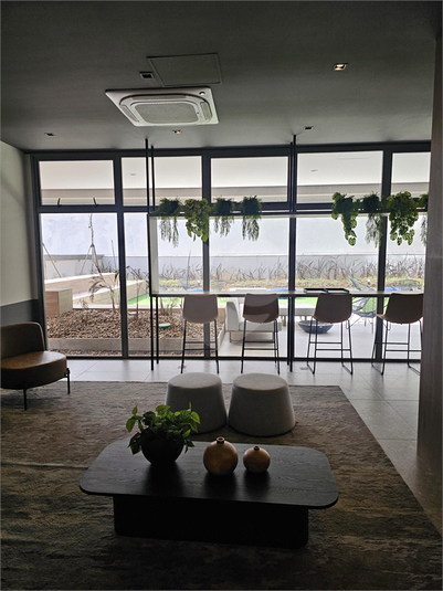 Foto REO1122546