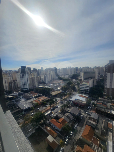 Foto REO1122546
