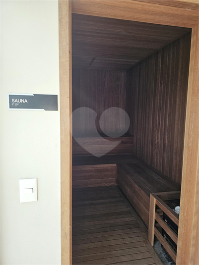 Foto REO1122546