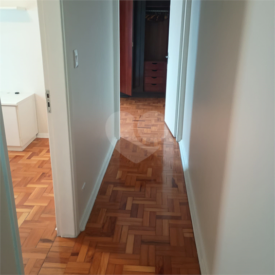Foto REO1122550