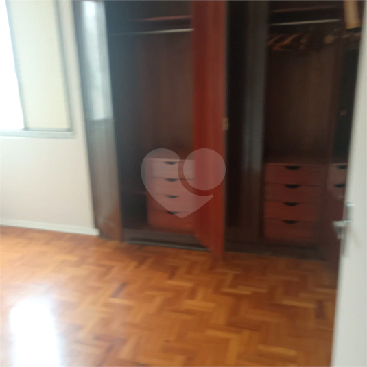 Foto REO1122550