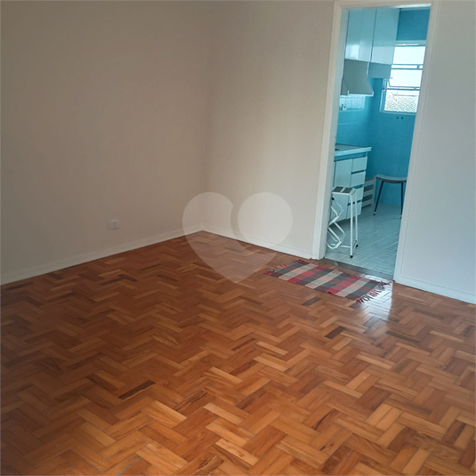 Foto REO1122550