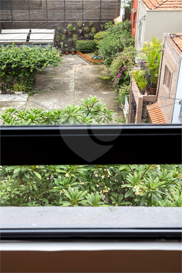 Foto REO1122551