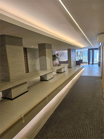 Foto REO1122553