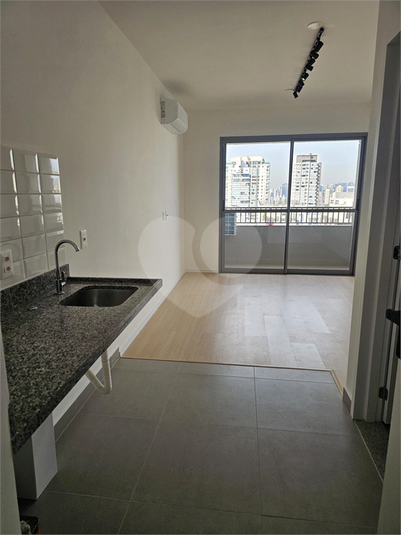 Foto REO1122553