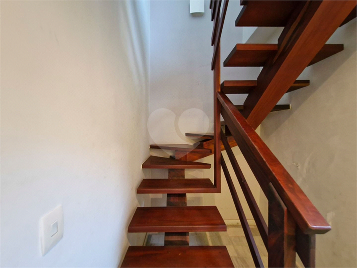 Foto REO1122558