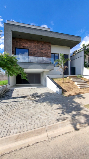 Foto REO1122560