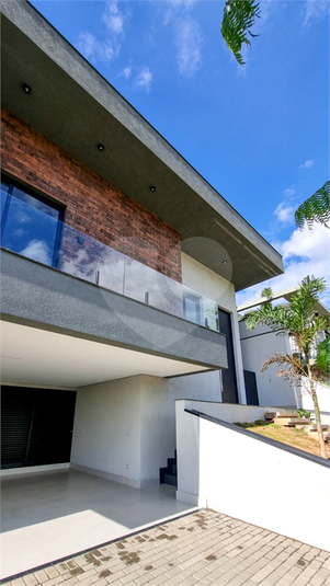 Foto REO1122560