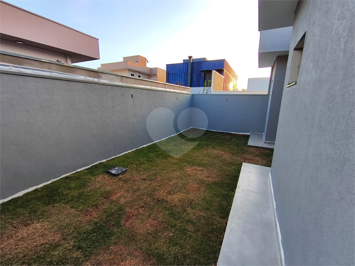 Foto REO1122561