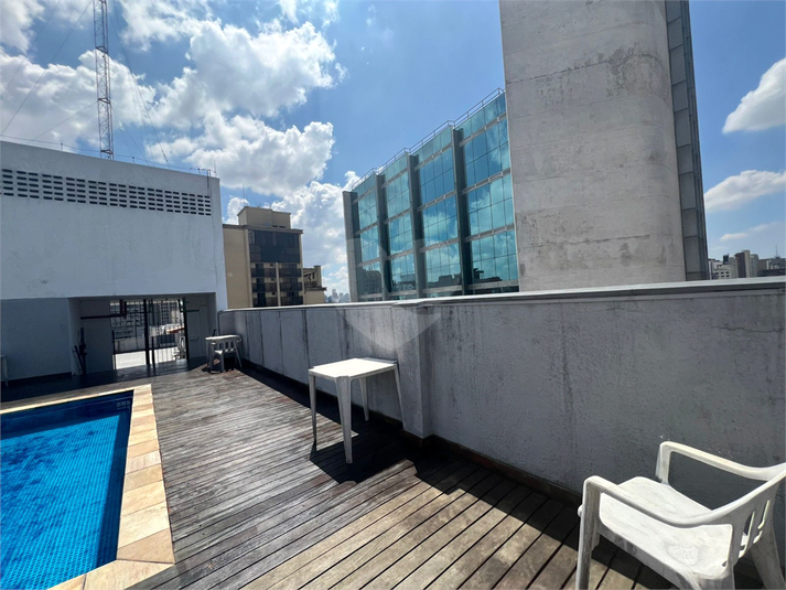 Foto REO1122564