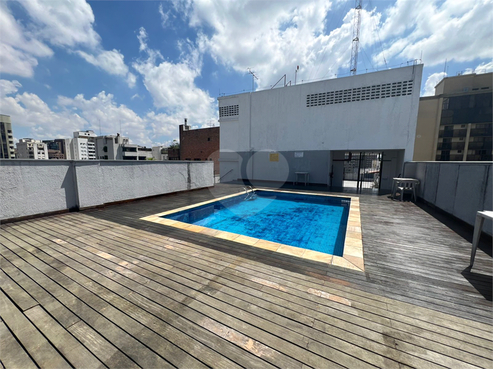 Foto REO1122564