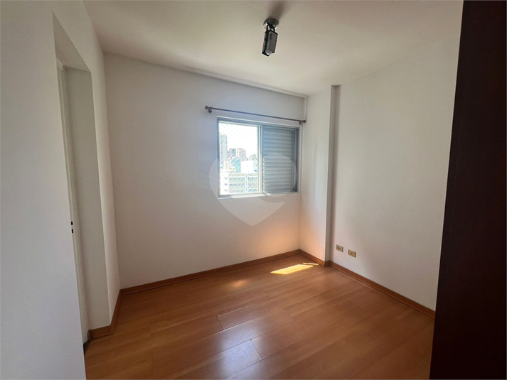 Foto REO1122571