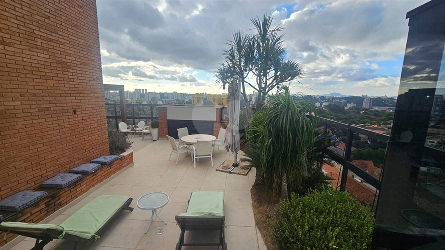 Foto REO1122576