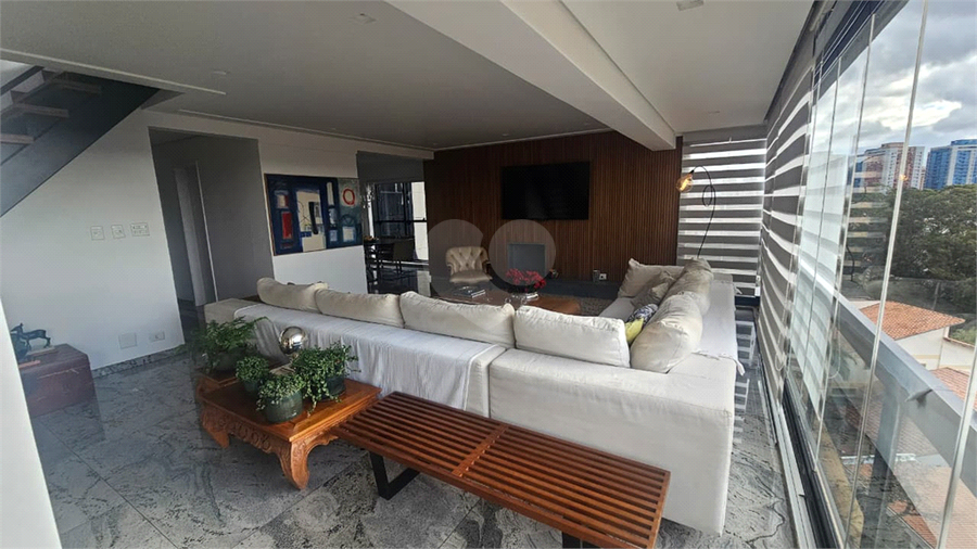 Foto REO1122576