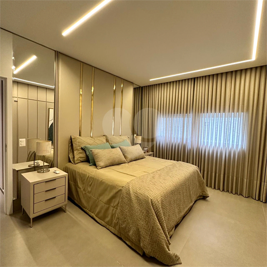 Foto REO1122577