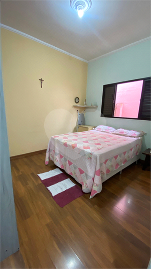 Foto REO1122580