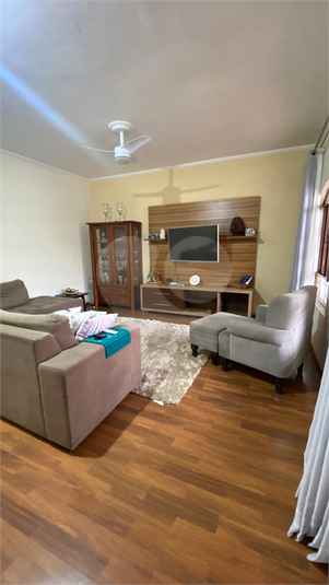 Foto REO1122580