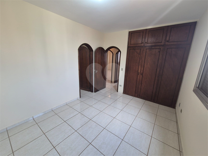 Foto REO1122582