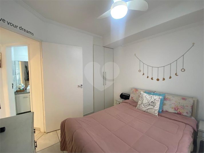 Foto REO1122583