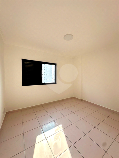 Foto REO1122584