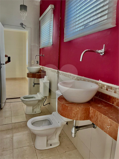 Foto REO1122586