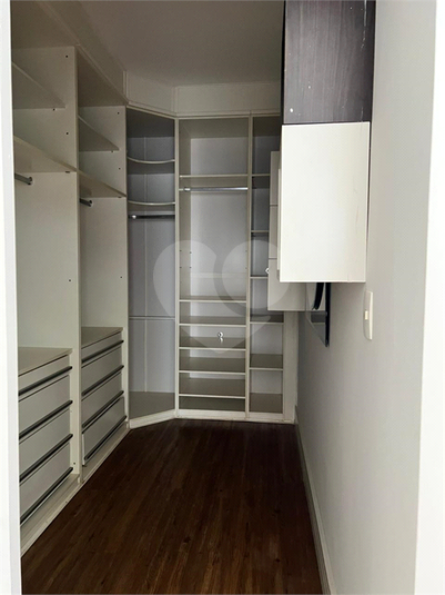 Foto REO1122586
