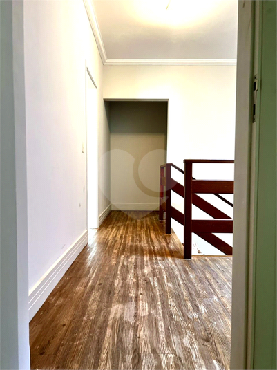 Foto REO1122586