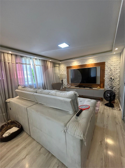 Foto REO1122587