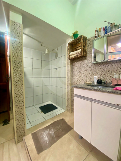 Foto REO1122594