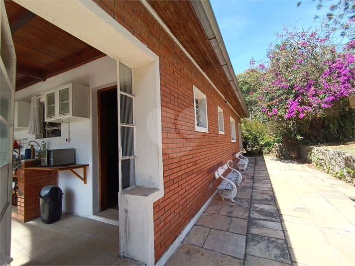 Foto REO1122595