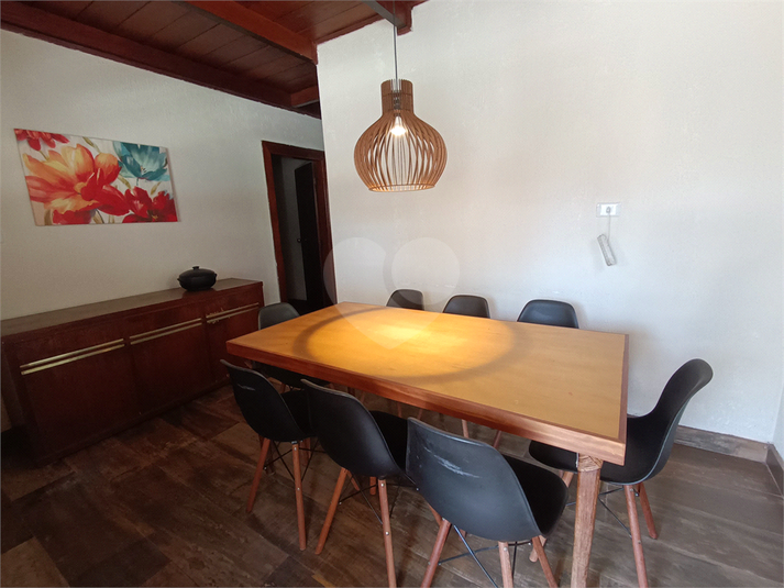 Foto REO1122595
