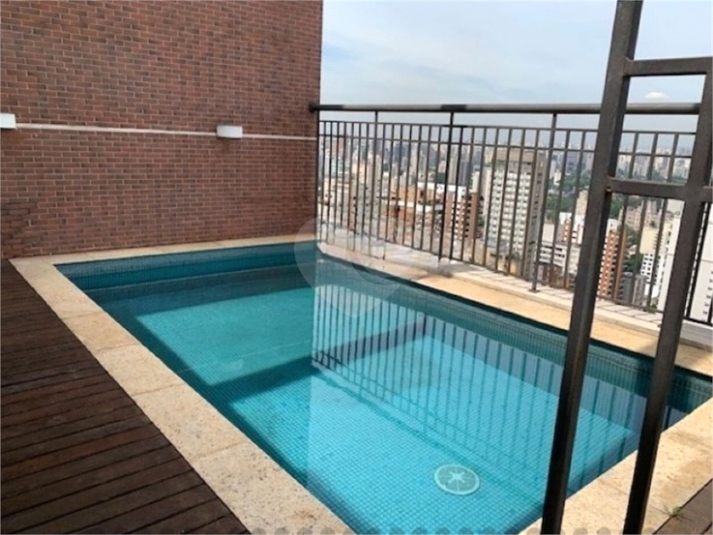 Foto REO1122598